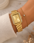 Montre Femme Dorée Rectangulaire GG LUXE – Élégance & Brillance Intemporelle