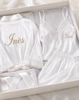💖 Coffret Élégance Personnalisé – Peignoir & Ensemble Satin 4 Pièces