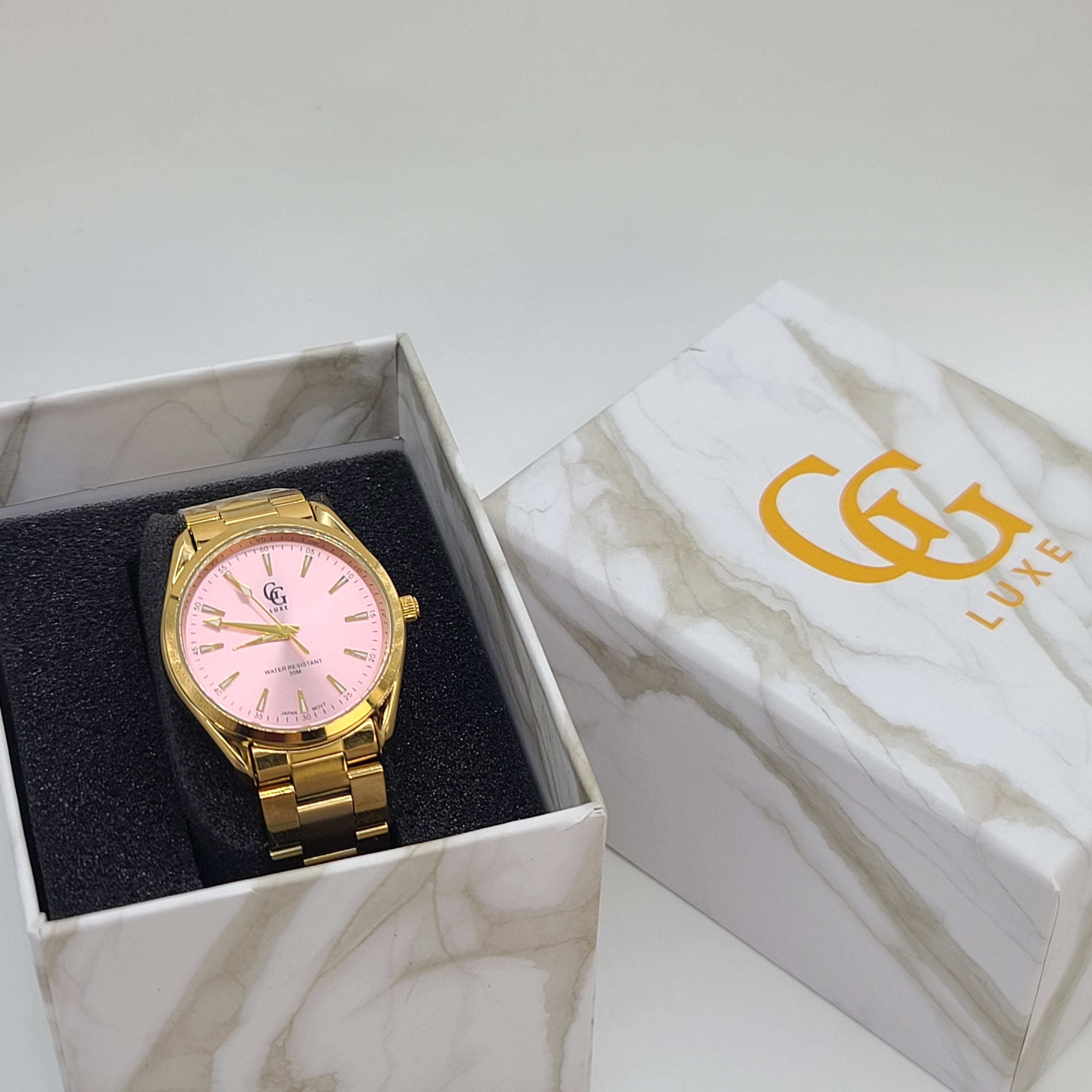 Montre étanche en acier inoxydable fond rose